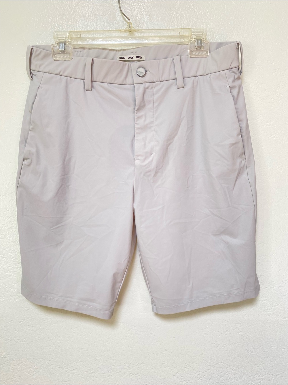Sun Day Red Endless Stretch Shorts 9” Size 32